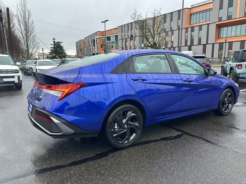 New 2026 Hyundai Elantra Sport FWD image 6