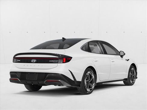 New 2025 Hyundai Sonata SEL image 2