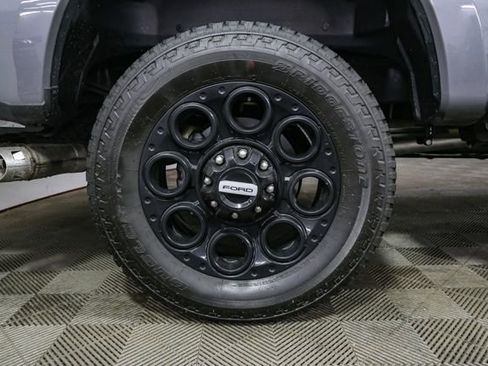 Used 2025 Ford F250 Lariat w/ Lariat Ultimate Package image 16