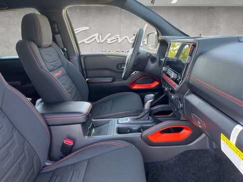 New 2026 Nissan Frontier PRO-4X w/ Pro-4x Convenience Package image 24
