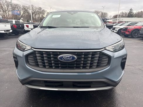 Used 2024 Ford Escape Active image 3