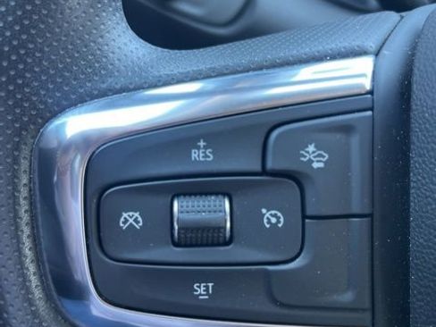 Used 2024 Chevrolet Blazer LT w/ Convenience Package FWD image 19