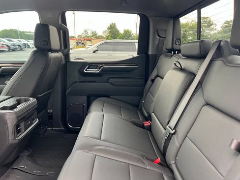 New 2026 Chevrolet Silverado 1500 LT Trail Boss w/ Convenience Package II AWD/4WD image 10