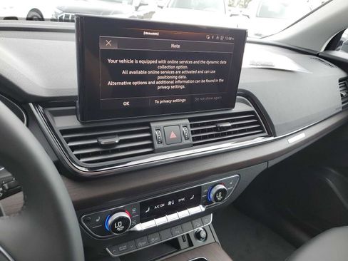 Used 2023 Audi Q5 2.0T Premium w/ Convenience Package image 26