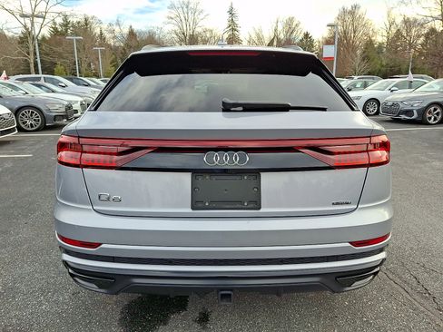 Used 2020 Audi Q8 Premium Plus w/ Premium Plus Package image 5