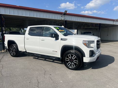 Used 2019 GMC Sierra 1500 AT4 w/ AT4 Premium Package AWD/4WD image 2