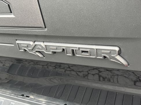 Used 2023 Ford F150 Raptor w/ Raptor Carbon Fibre Package image 9