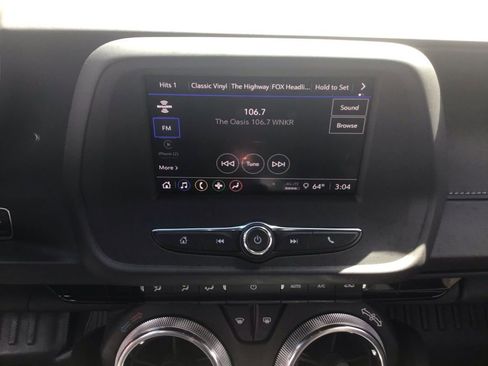 Used 2021 Chevrolet Camaro LT RWD image 24