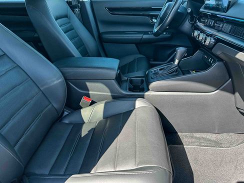 Used 2023 Honda CR-V EX-L image 25