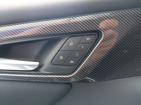 New 2026 Chevrolet Traverse High Country AWD/4WD image 17
