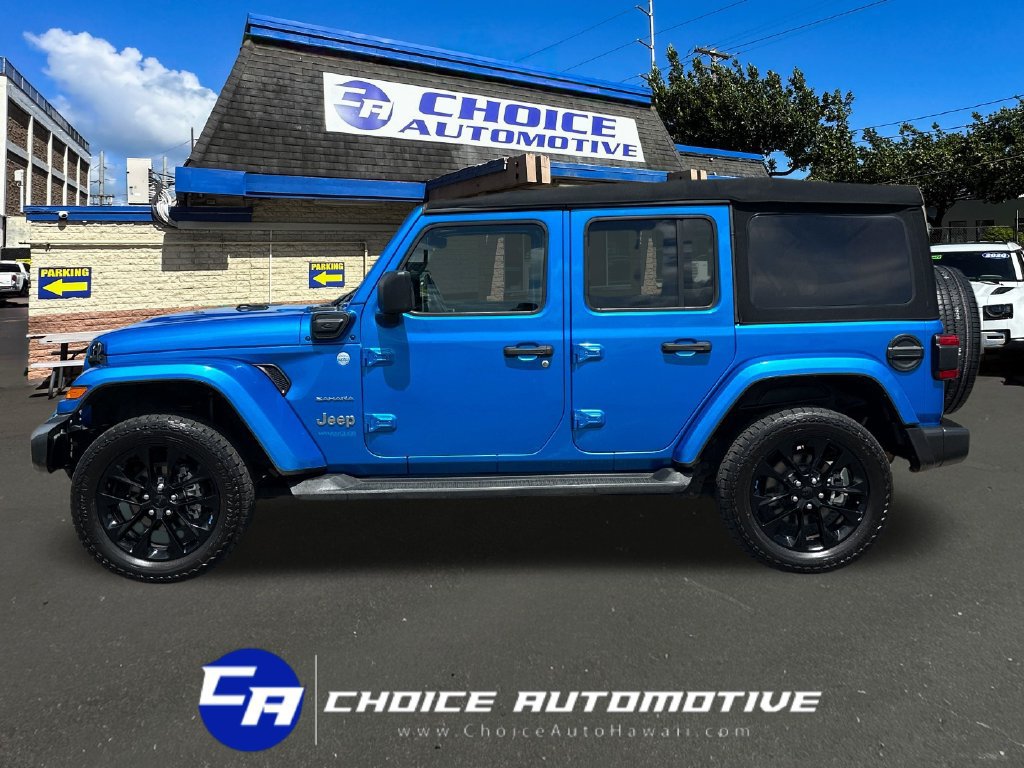 Used 2022 Jeep Wrangler Unlimited Sahara w/ Safety Group AWD/4WD image 3
