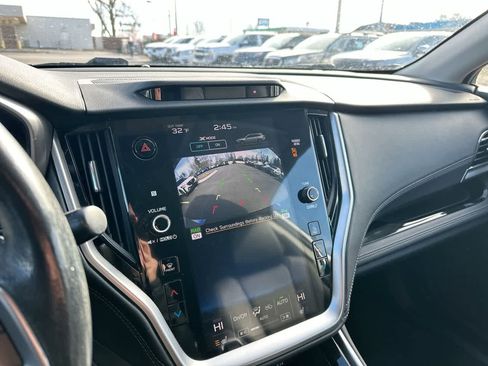 Certified 2021 Subaru Outback Limited image 31