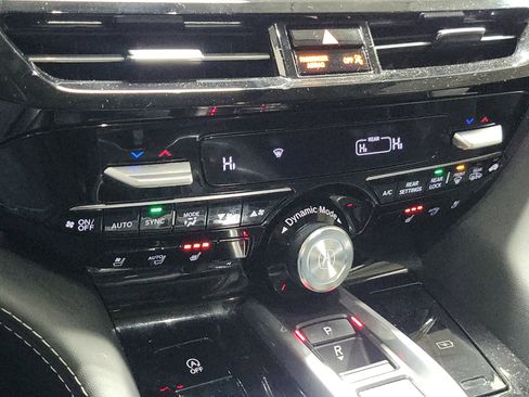 Used 2023 Acura MDX SH-AWD w/ Advance Package image 30