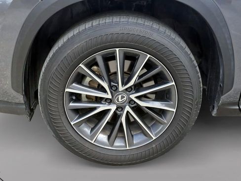 Used 2024 Lexus NX 250 FWD image 9