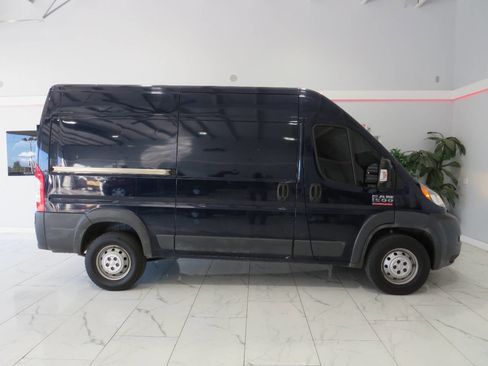 Used 2017 RAM ProMaster 1500 image 3
