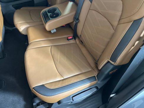 Used 2025 Nissan Pathfinder Platinum w/ Cargo Package FWD image 32
