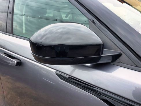 Used 2020 Land Rover Range Rover Velar S image 55