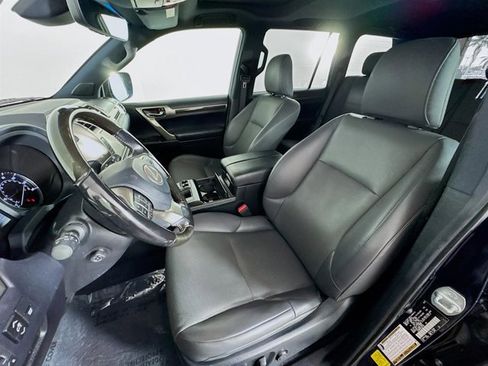 Used 2020 Lexus GX 460 Premium image 11