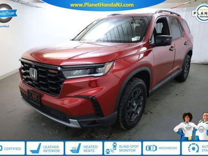 Certified 2024 Honda Pilot TrailSport