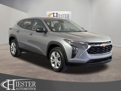 Certified 2024 Chevrolet Trax LS w/ Driver Confidence Package