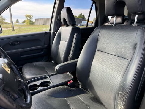 Used 2005 Honda CR-V EX image 12