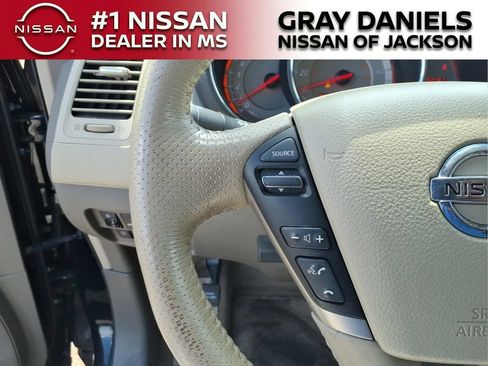 Used 2009 Nissan Murano SL w/ Technology Pkg FWD image 14