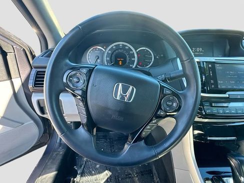 Used 2016 Honda Accord EX-L image 11