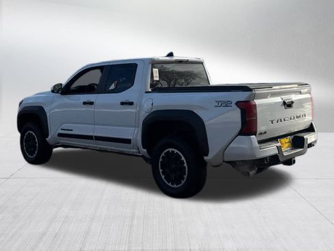 Used 2024 Toyota Tacoma TRD Off-Road image 3