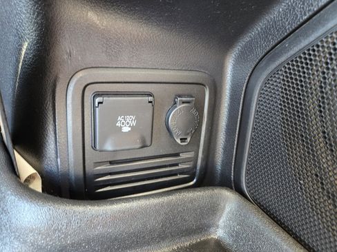 Used 2018 Toyota 4Runner Limited image 11