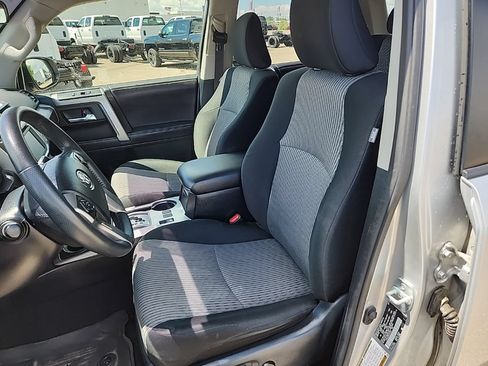 Used 2019 Toyota 4Runner SR5 AWD/4WD image 30