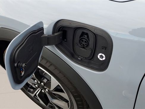 New 2025 Ford Mustang Mach-E Select image 10