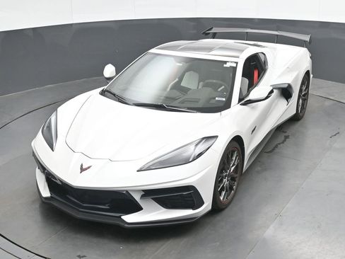 Used 2023 Chevrolet Corvette Stingray Premium Cpe w/ Z51 Performance Package RWD image 36