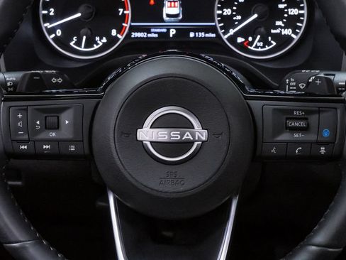 Used 2023 Nissan Rogue SL FWD image 21