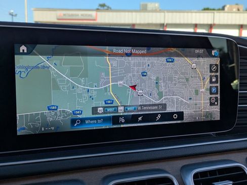 Used 2022 Mercedes-Benz GLS 450 4MATIC image 25