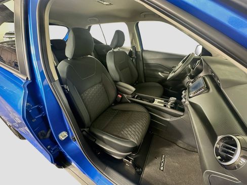 Used 2023 Nissan Kicks SV FWD image 28