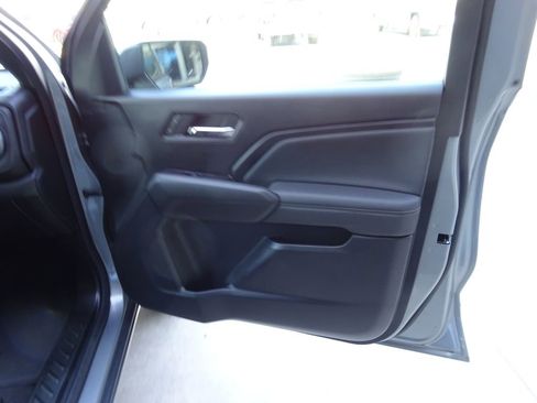 Used 2025 Chevrolet Colorado LT w/ LT Convenience Package AWD/4WD image 30