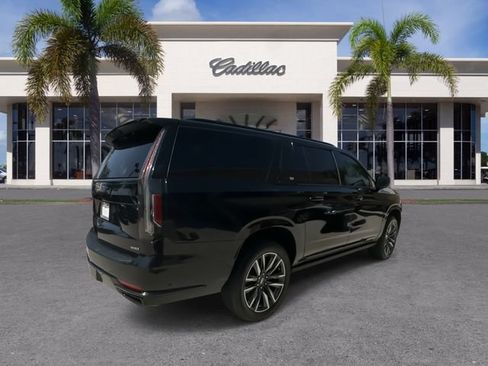 Certified 2022 Cadillac Escalade ESV Sport Platinum RWD image 14