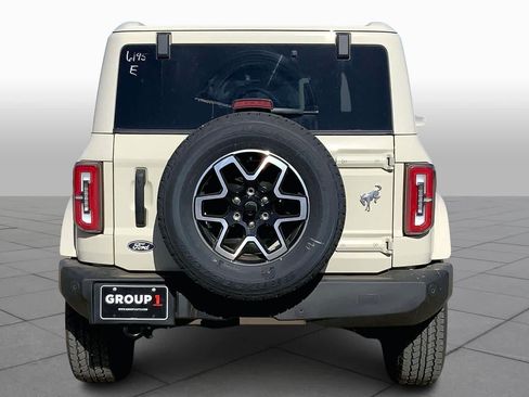 New 2026 Ford Bronco Outer Banks AWD/4WD image 4