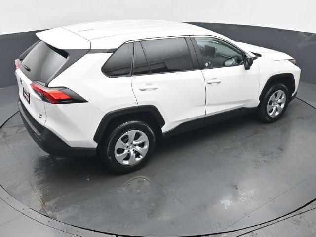 Certified 2025 Toyota RAV4 LE AWD/4WD image 39