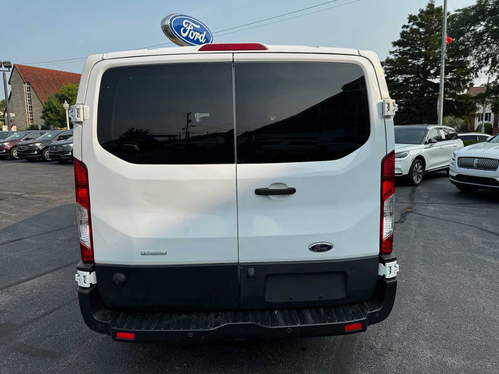 Used 2019 Ford Transit 350 XLT RWD image 10