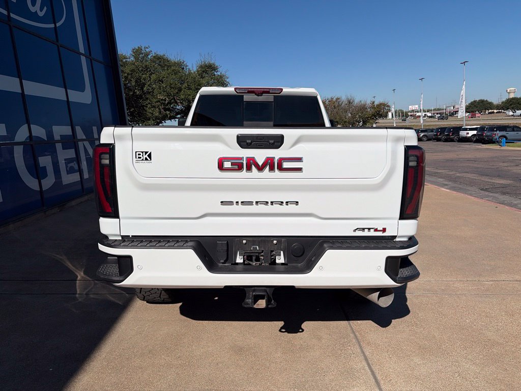 Used 2025 GMC Sierra 3500 AT4 w/ AT4 Premium Plus Package AWD/4WD image 6