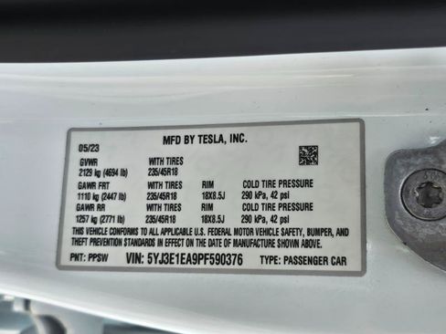 Used 2023 Tesla Model 3 Standard Range RWD image 33