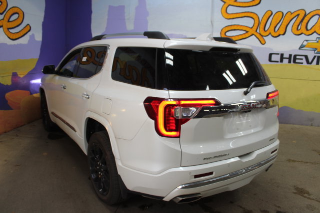Used 2021 GMC Acadia Denali w/ GMC Pro Grade Package AWD/4WD image 6