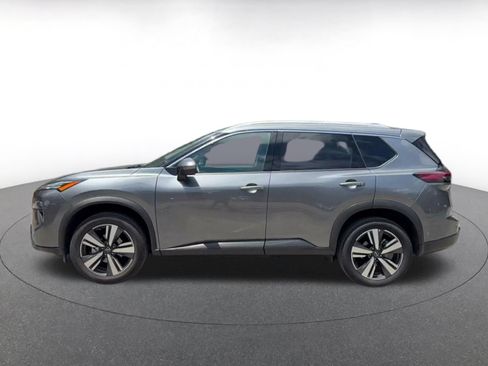 Used 2026 Nissan Rogue SL FWD image 9