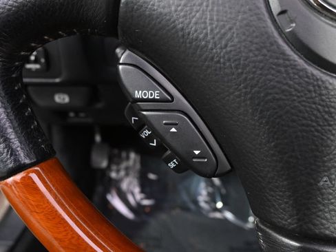 Used 2003 Lexus SC 430 Convertible RWD image 33