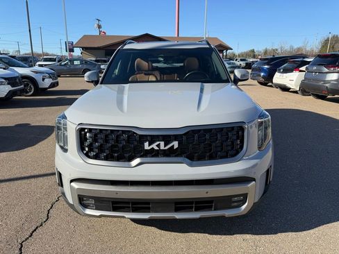 Used 2023 Kia Telluride SX Prestige X-Line image 3