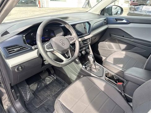 Certified 2023 Volkswagen Taos SE image 12