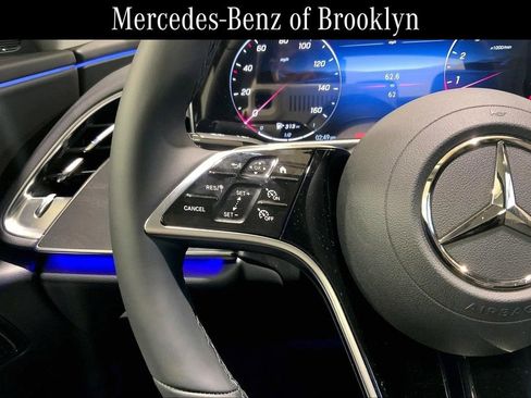 Used 2026 Mercedes-Benz E 350 4MATIC Sedan image 23