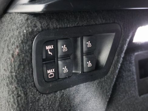 Used 2023 BMW X7 xDrive40i w/ M Sport Package image 49