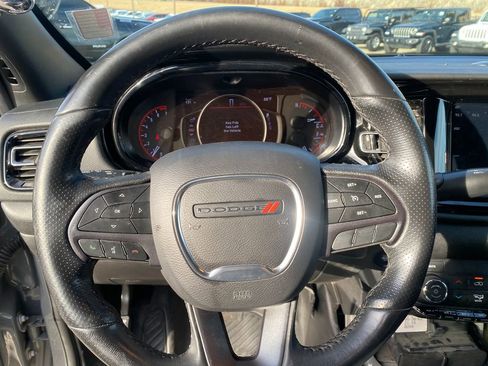 Used 2023 Dodge Durango AWD image 15